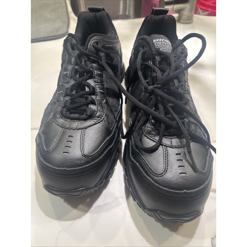 skechers mens work shoes steel toe Size 13